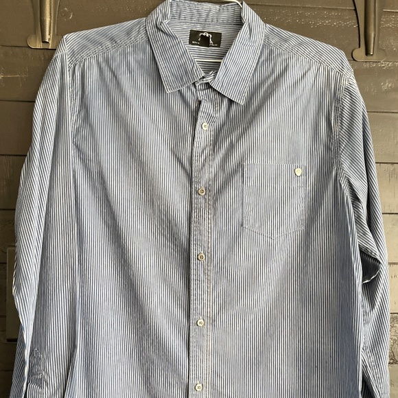 Rock & Republic Men's Slim Fit Blue & Grey Striped Shirt - Picture 2 of 6